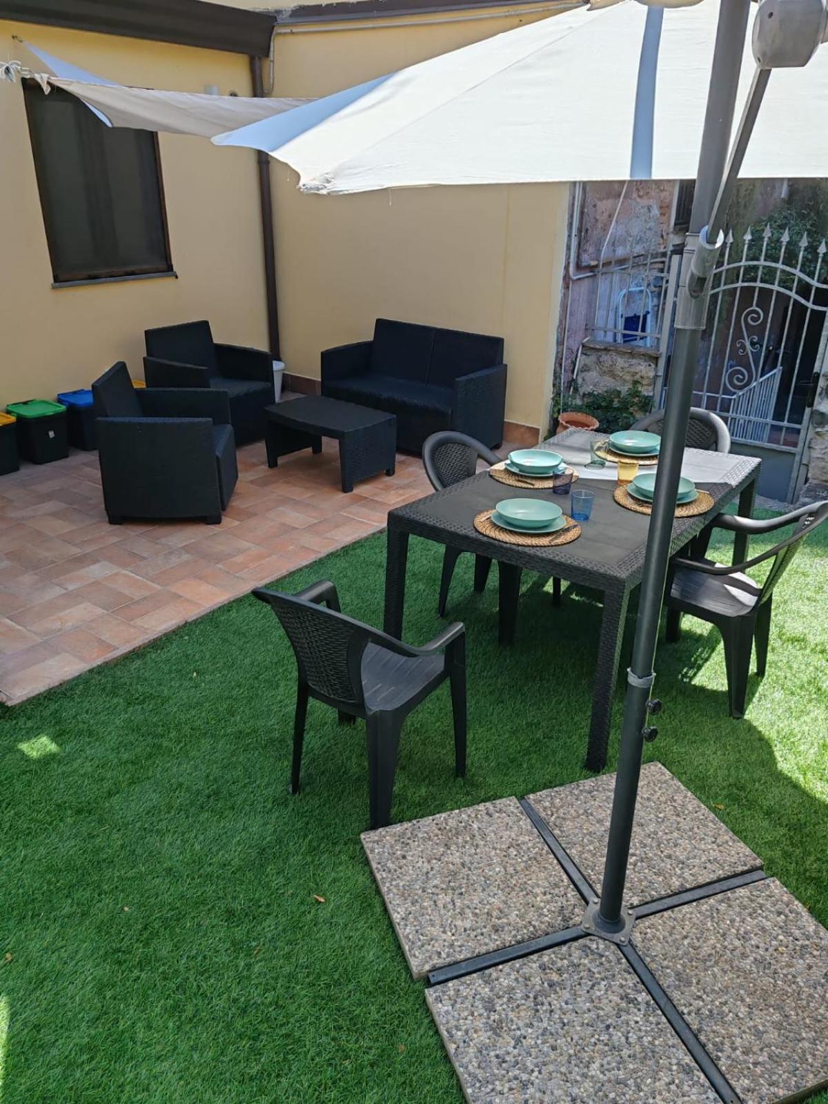 Villa Etna Garden House: Oasis In The Heart Of Aeroporto di Catania Fontana Rossa Esterno foto